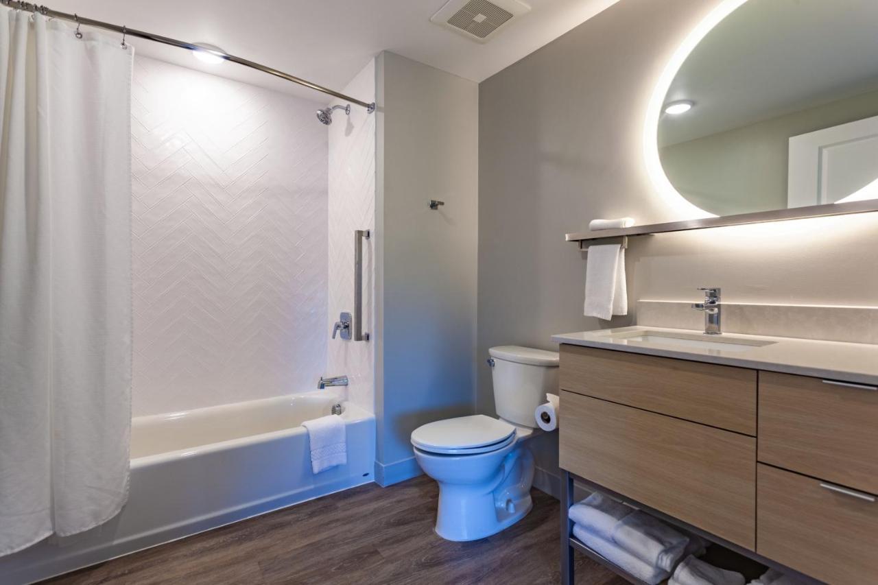 Towneplace Suites By Marriott Raleigh - University Area Buitenkant foto