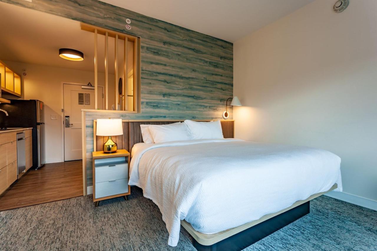 Towneplace Suites By Marriott Raleigh - University Area Buitenkant foto
